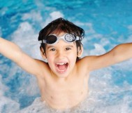 Free swimming class