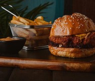 أطلب طبق رئيسي واحصل على مقبلات مجاناً