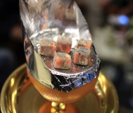 اطلب شيشة واحصل على الثانية مجاناً