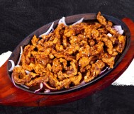 اطلب طبق رئيسي واحصل على الثاني مجاناً