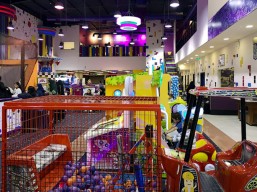 اشحن بطاقتك بـ450 ريال واحصل على 1500 رصيد مجاناً