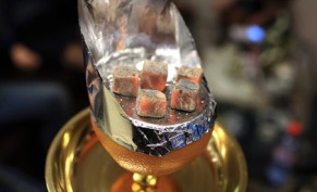 اطلب شيشة واحصل على الثانية مجاناً