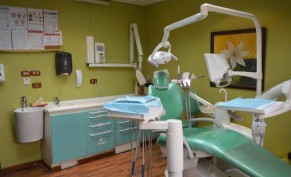 كشف + أشعة بانوراما + خطة علاجية بـ 100 ريال بدلاً من 250 ريال