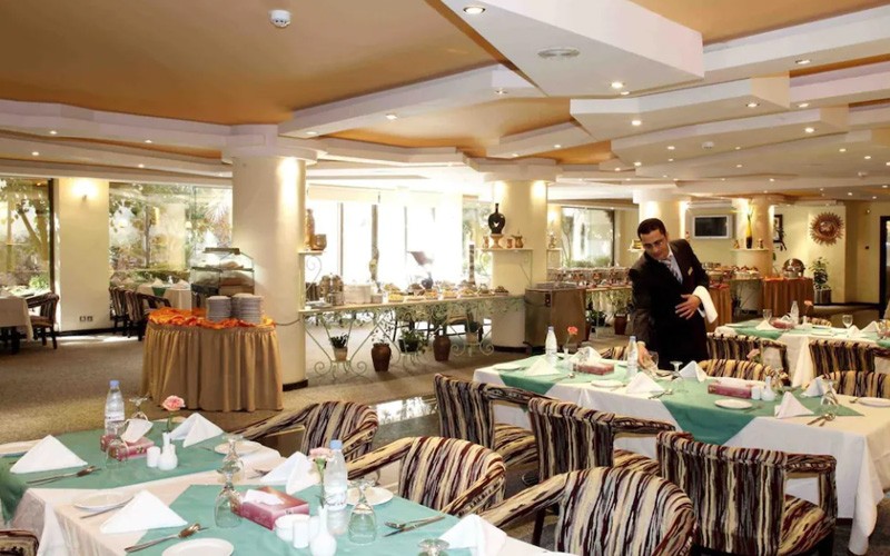 Madareem  Hotel - Restaurant