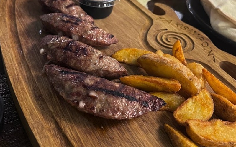 مطعم تقسيم بوينت